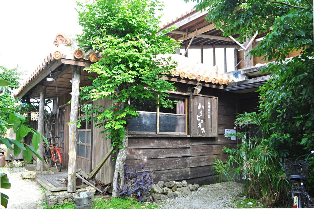 Фото Nakijin no Yado Hibiscus