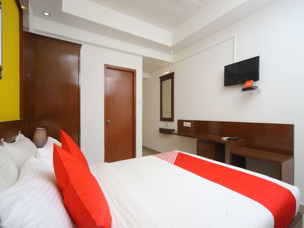 Фото Hotel Priyadarshini Park