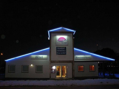Гостиница Brit Hotel Confort Manosque Cadarache в Маноске