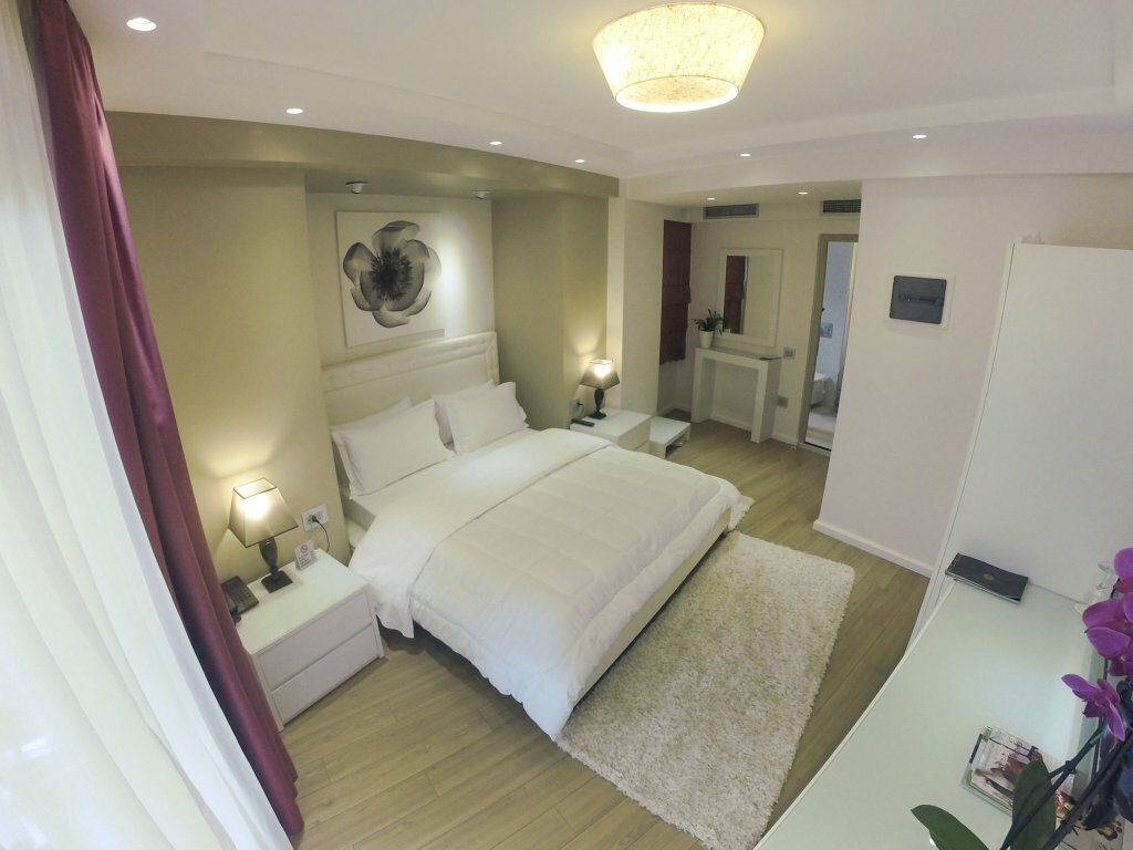 Luxury 4 Албания отель