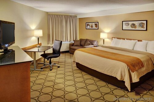 Гостиница Comfort Inn Magnetic Hill в Монктоне