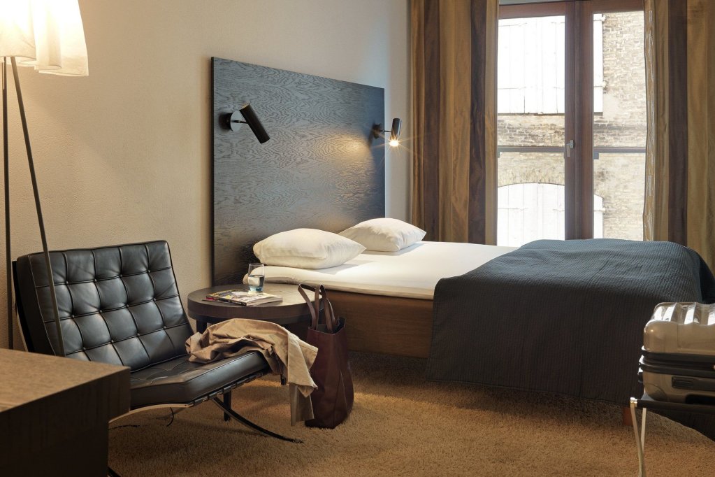 Фото Scandic Front