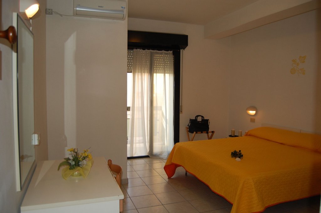 Фото Hotel Grazia Riccione