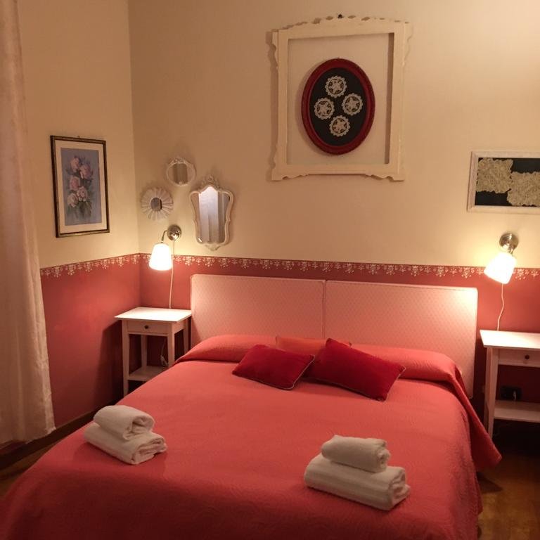 Фото Like Romeo Suites