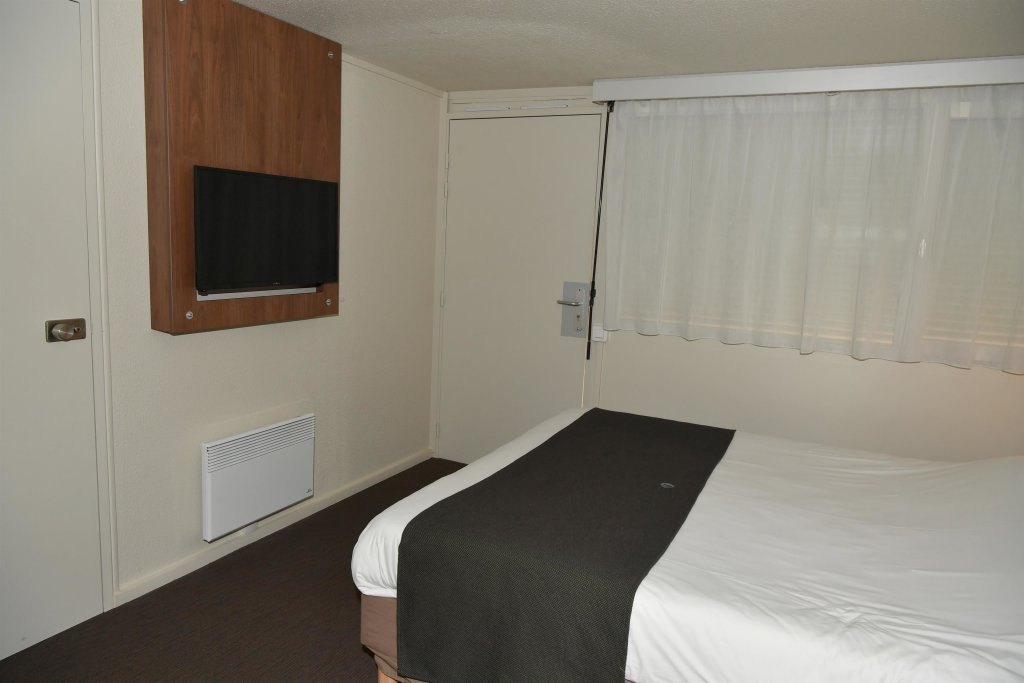 Фото Kyriad Direct Metz Nord – Woippy