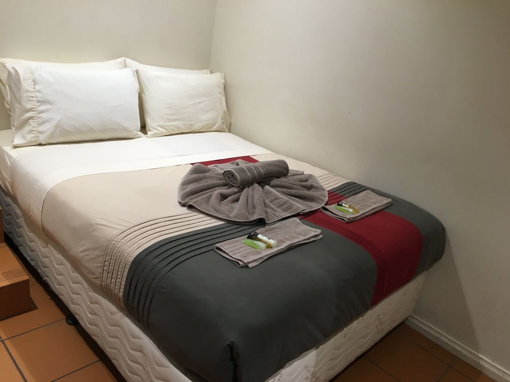 Фото The Manly Lodge Boutique Hotel