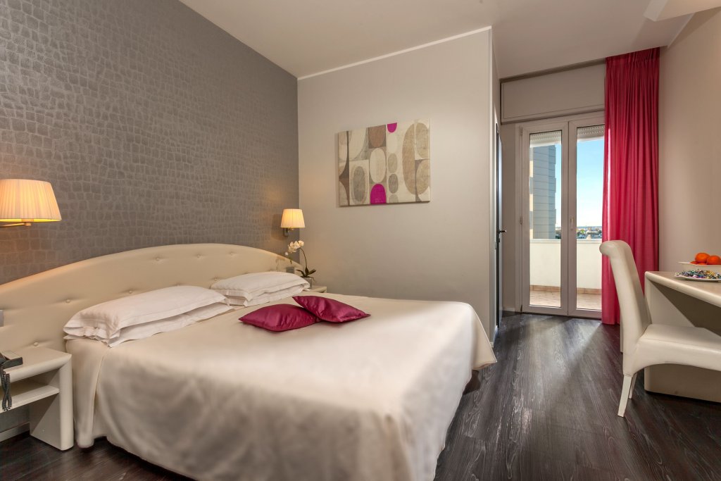 Фото Best Western Maison B