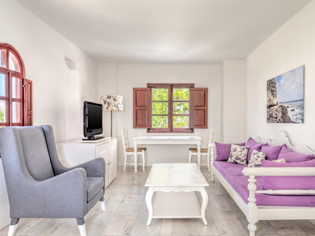 Фото Vedema, a Luxury Collection Resort, Santorini