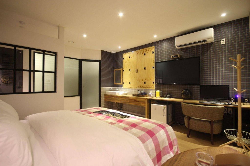 Фото Number 25 Gimhae Samgye