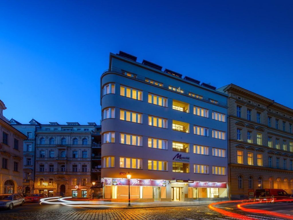 Фото Myo Hotel Mysterius