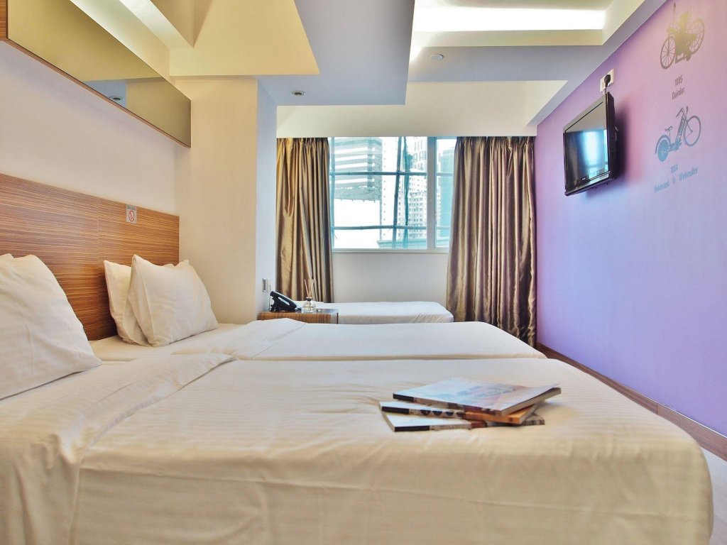 Фото отеля 2