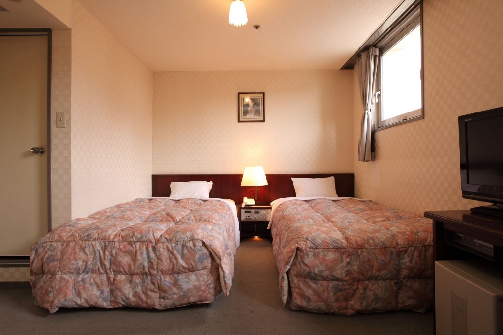 Фото Nagoya Crown Hotel