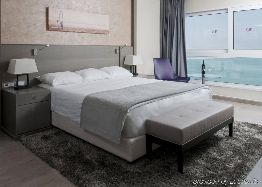 Фото Vert Dead Sea