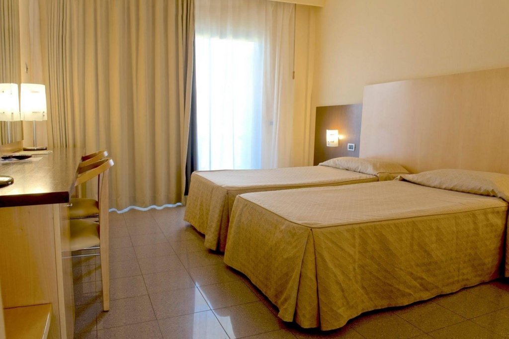 Фото Albergo Mediterraneo