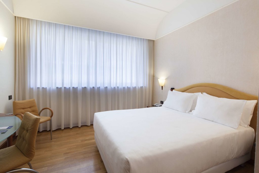 Фото NH Milano Machiavelli