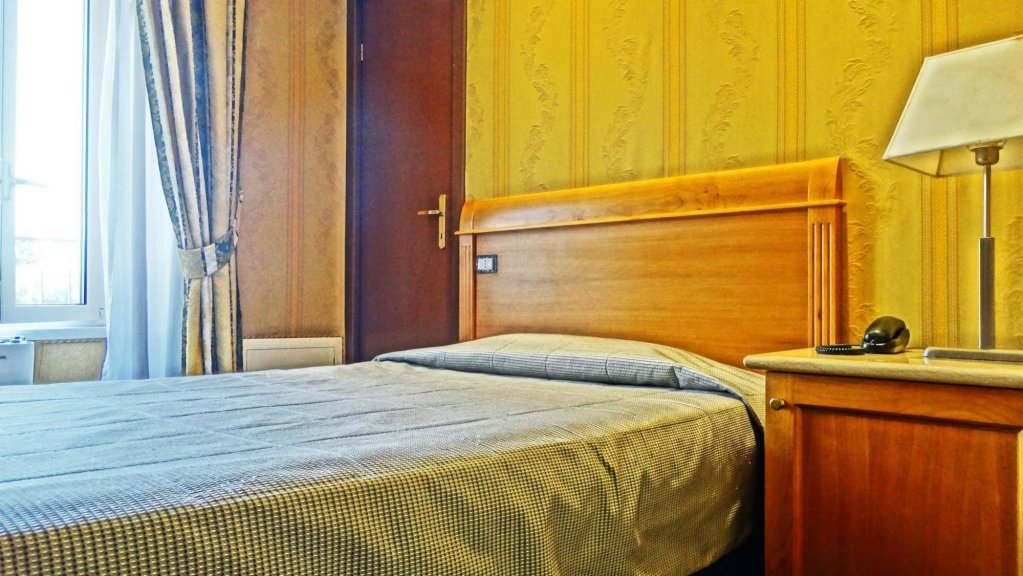 Фото Hotel dei Quiriti Suite