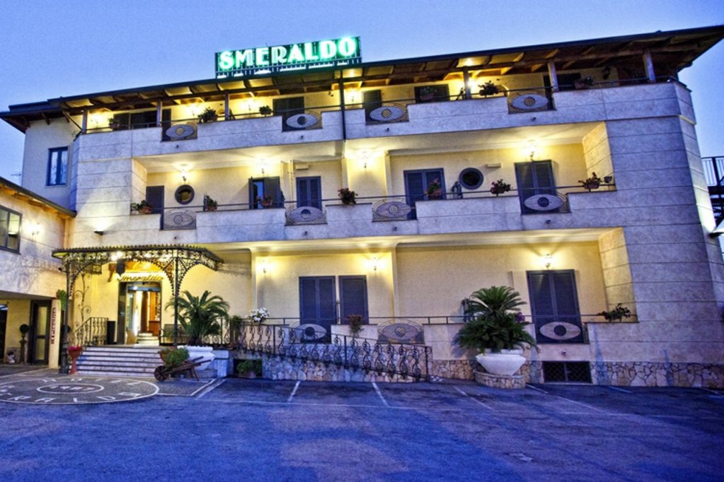 Фото Hotel Smeraldo