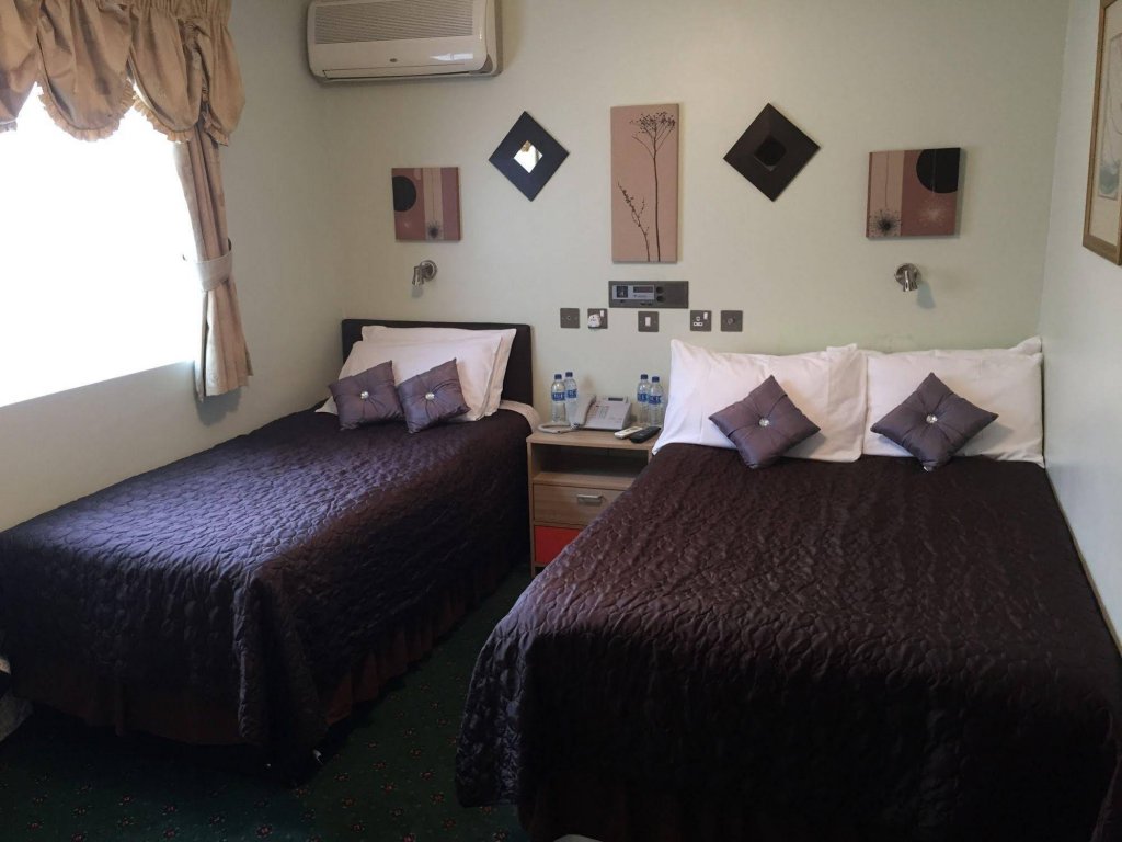 Фото Park Avenue Hotel