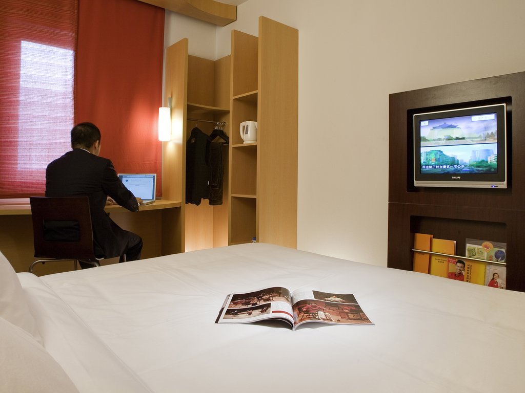 Фото ibis Shanghai Lianyang