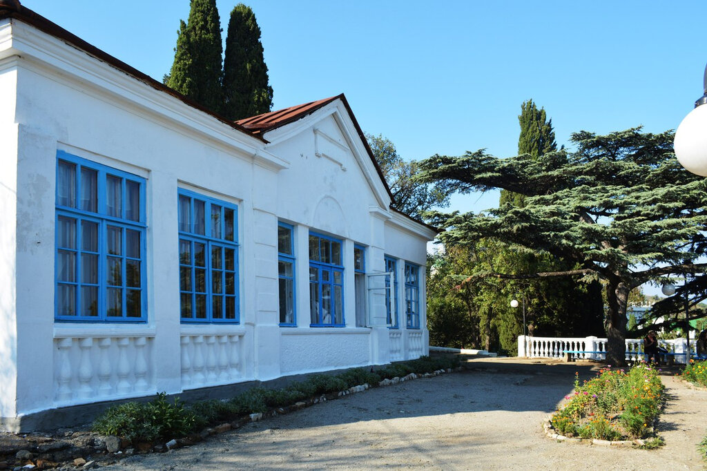 Музей Литературный музей писателя И. С. Шмелёва, Алушта, фото