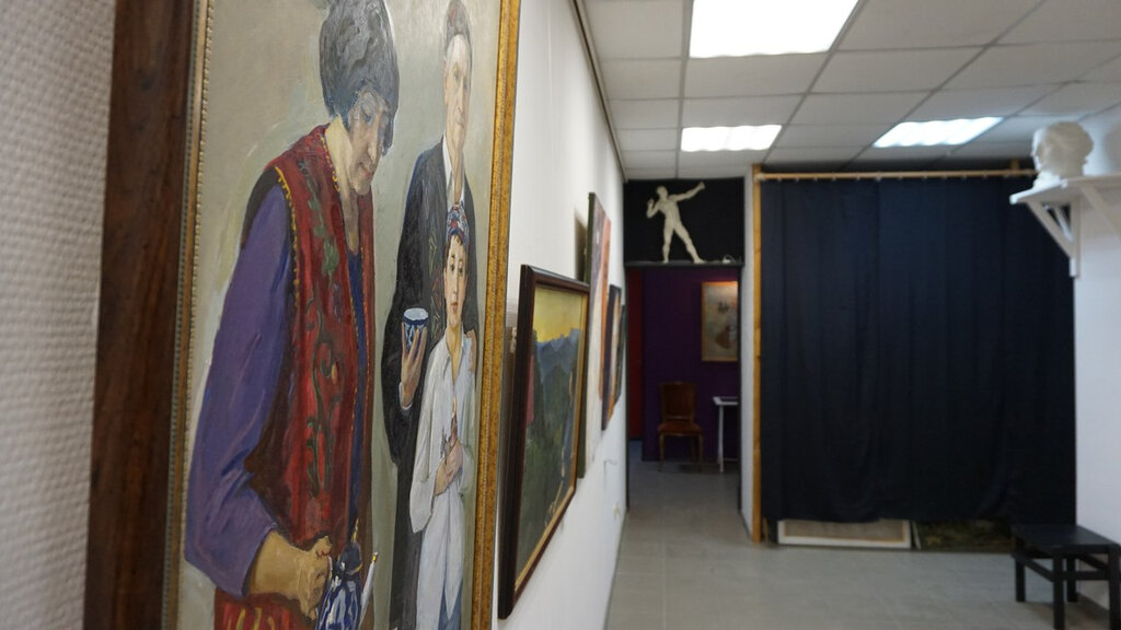 Escuela de artes Shkola_zhivopisi_vladimira_grigorjana, , foto