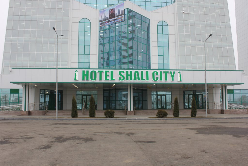 Фото отеля 2