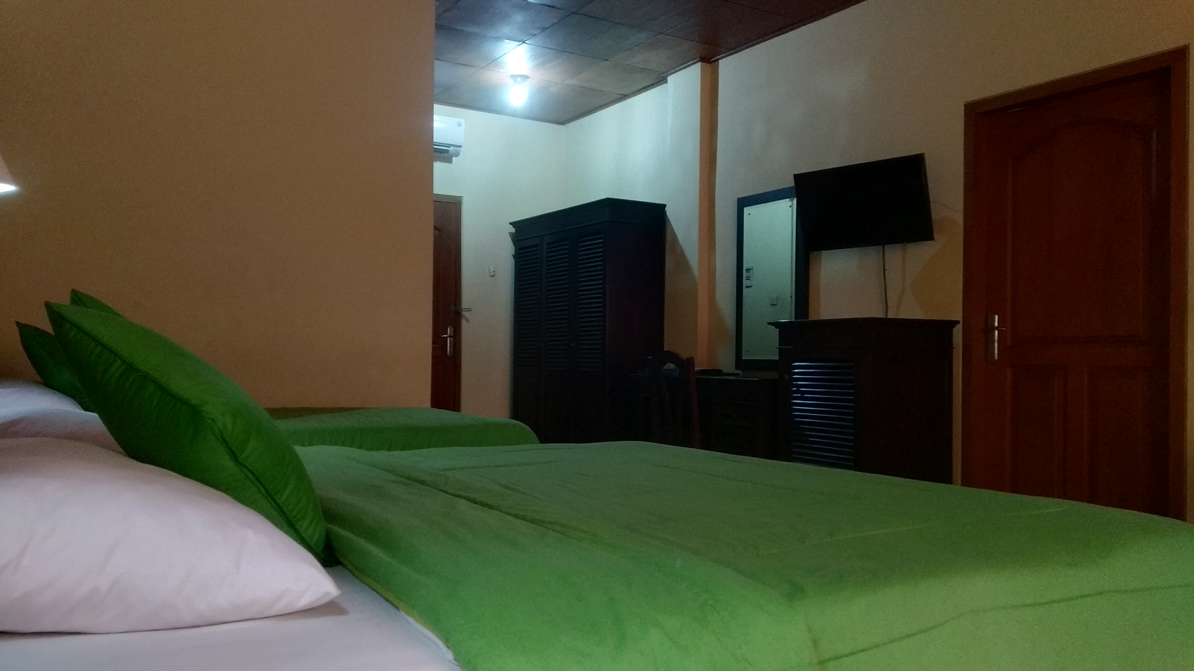 Фото Pesona Beach Inn