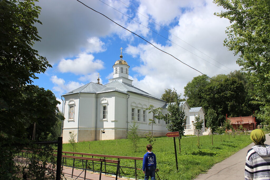Orthodox church Tserkov Troitsy Zhivonachalnoy V Kazanskoy Amvrosiyevskoy pustyni, Kaluga Oblast, photo