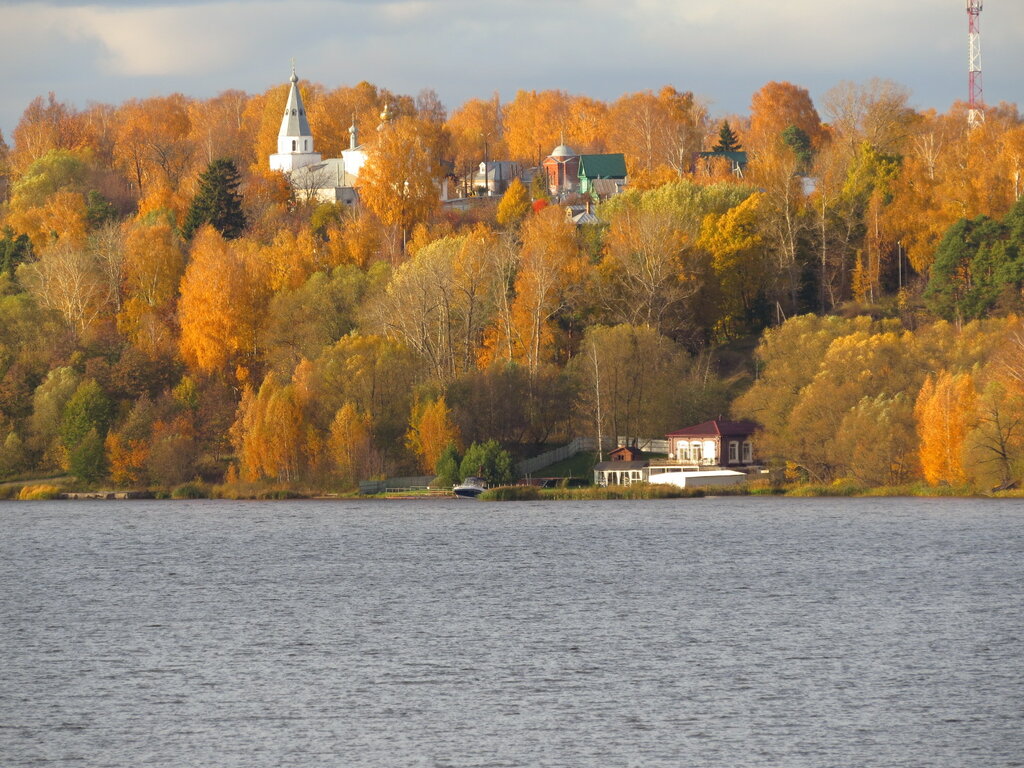 Iglesia ortodoxa Tserkov Bogoyavleniya Gospodnya V Zavolzhske, , foto