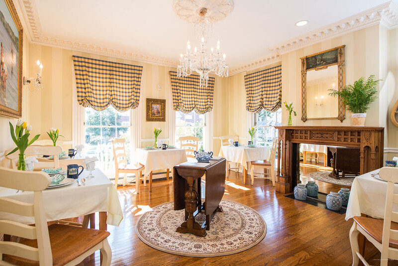 Фото Captain Farris House