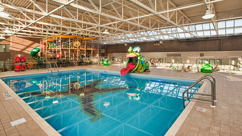 Внешний вид отеля Holiday Inn Winnipeg - Airport West в Виннипеге, фото 1