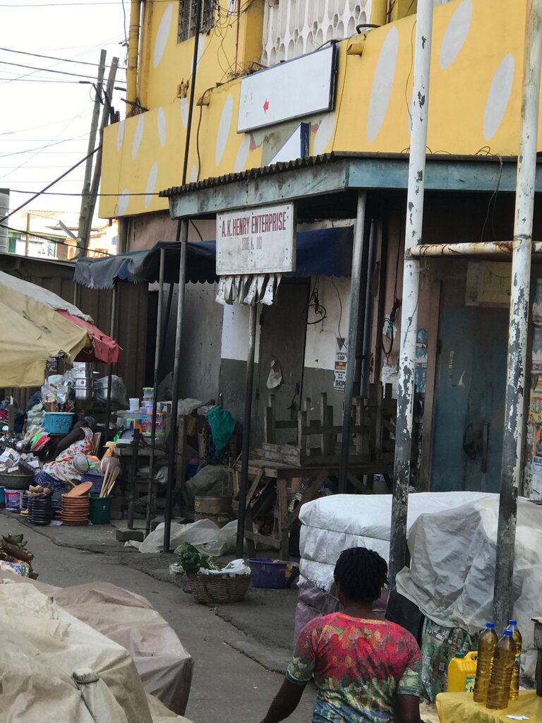 Supermarket Ak Henry enterprise, Accra, photo