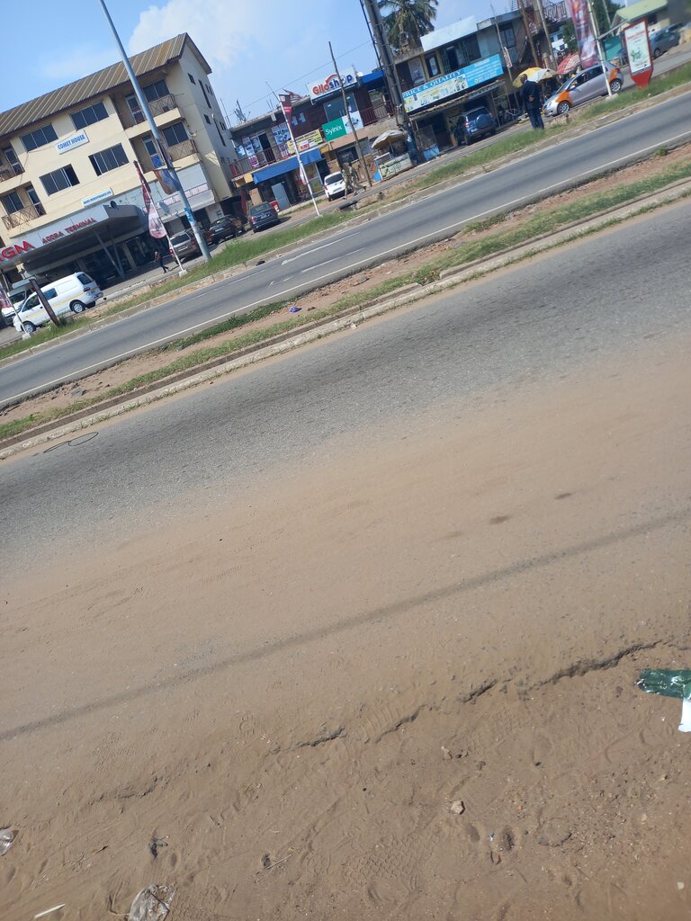 Mobile phone store Transcard, Accra, photo