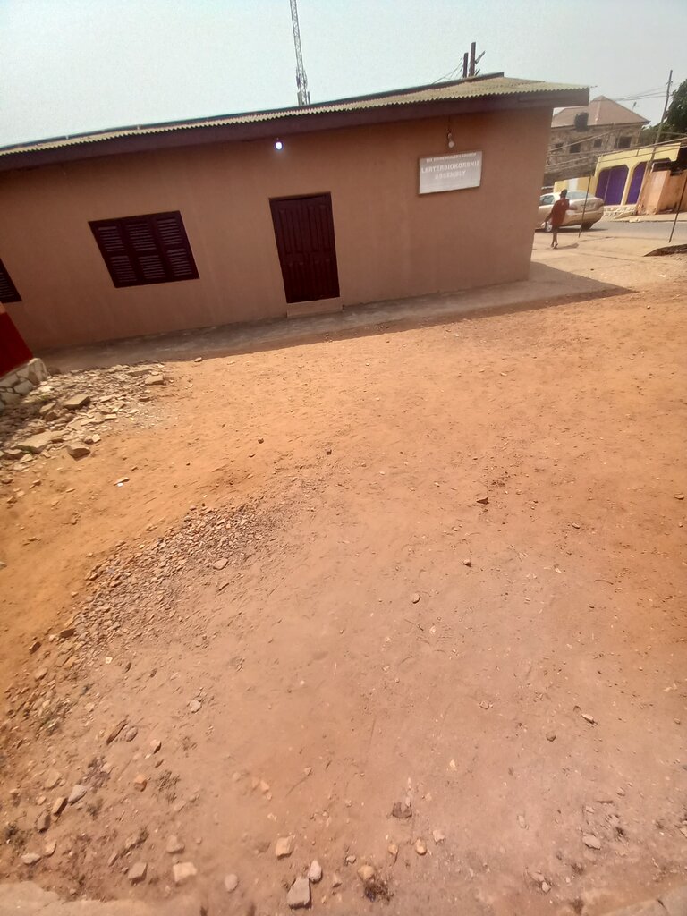 Protestant church Divine Healers Church, Accra, photo