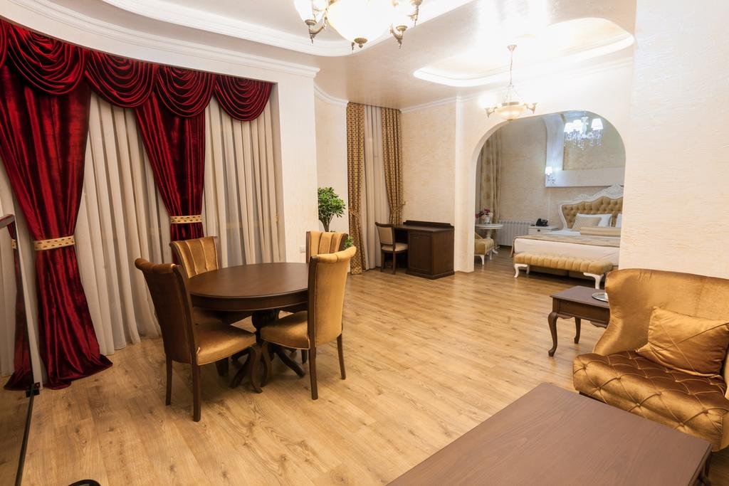 Фото Iberia Palace Hotel