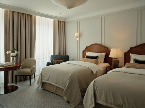 Внешний вид отеля Hotel Kämp в Хельсинки, фото 3