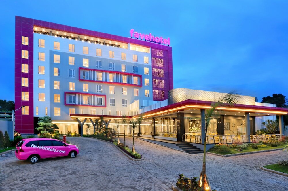Фото Отель Favehotel Tuban