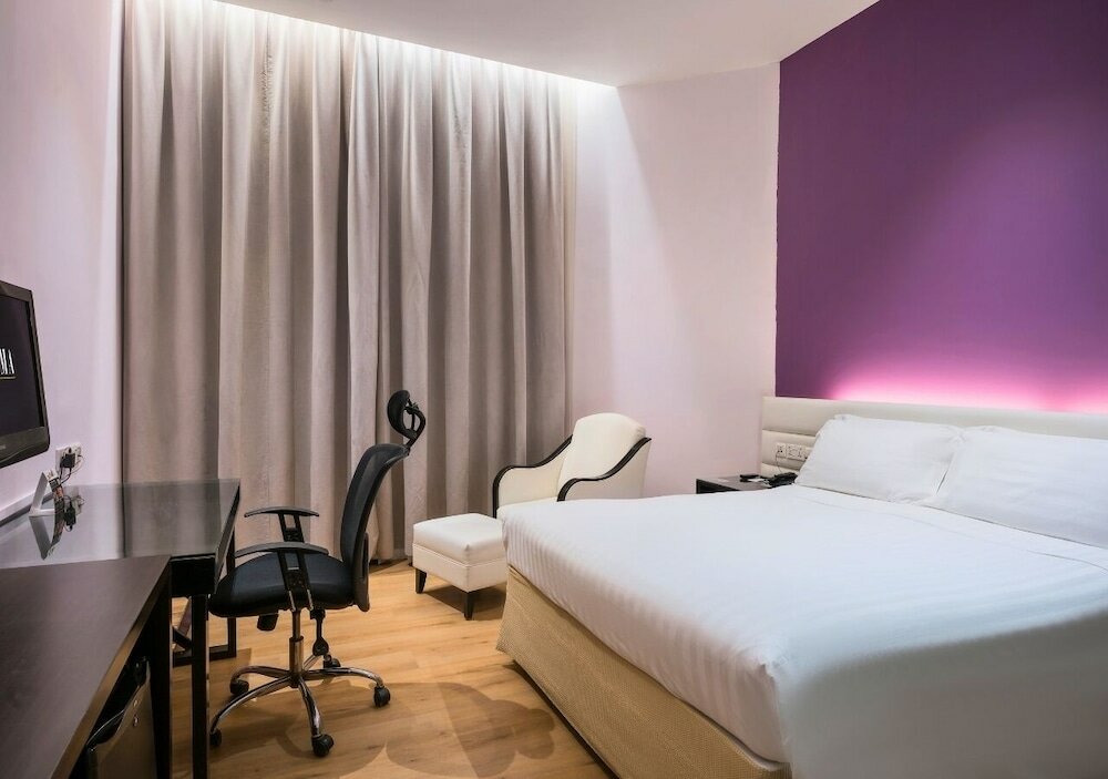 Фото Furama City Centre