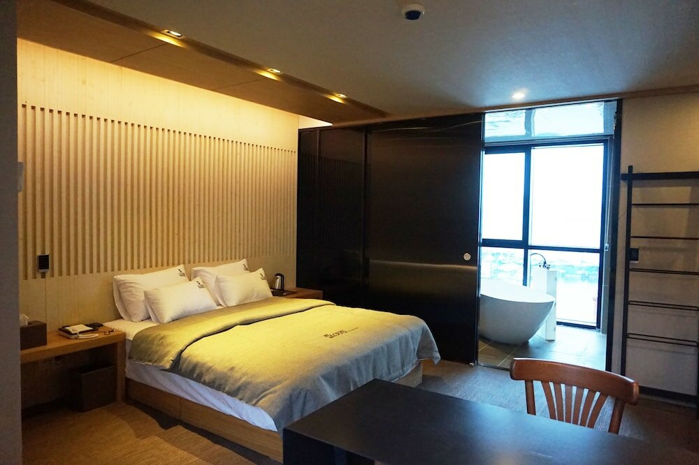 Фото Louis Boutique Hotel