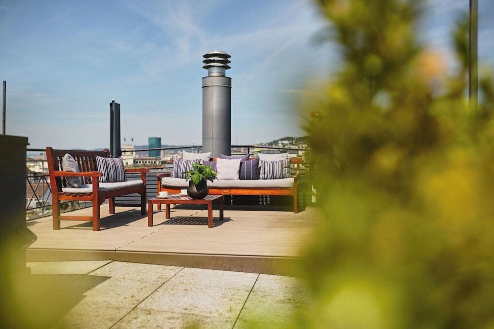 Фото Widder Hotel