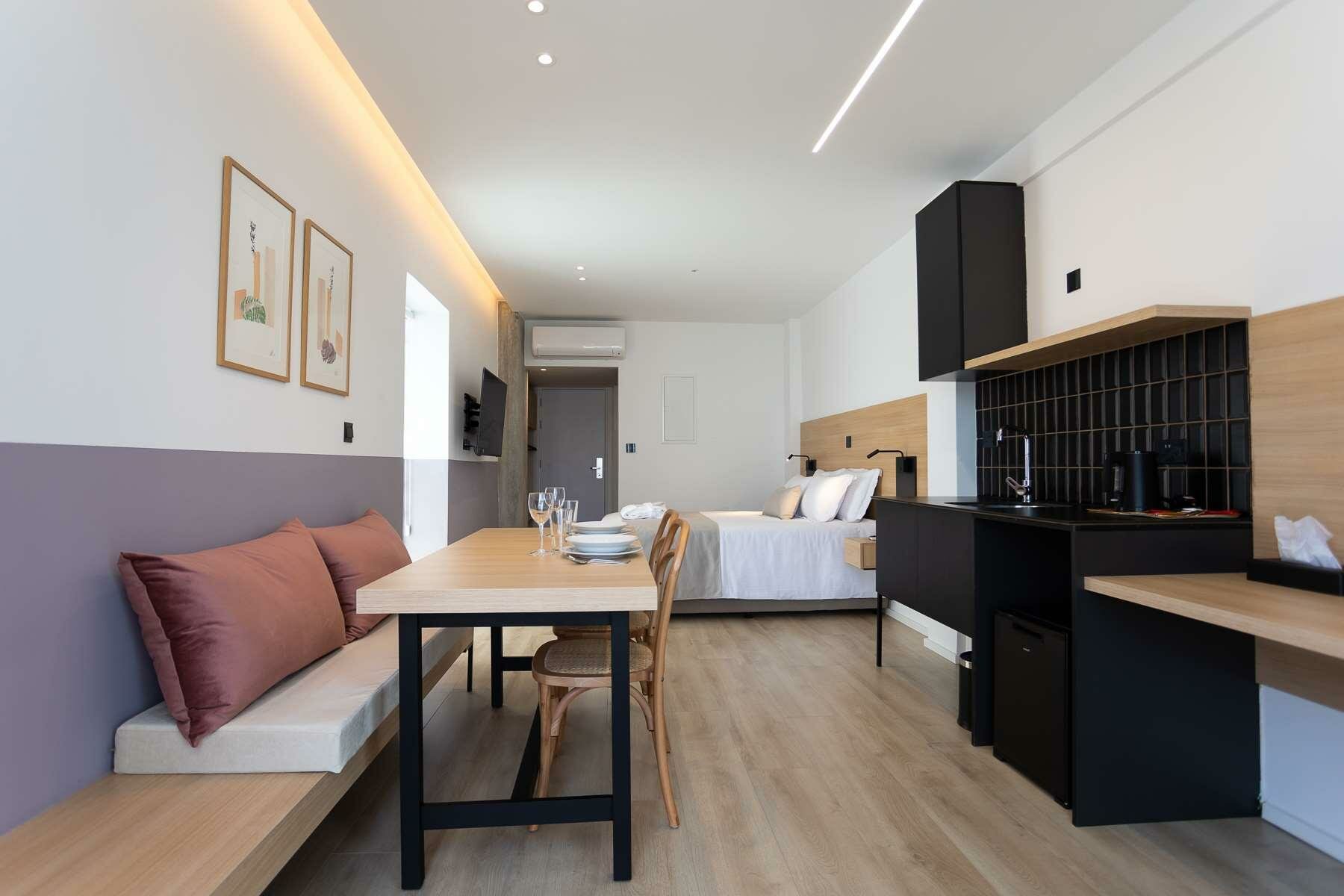 Фото Alinea Urban Saripolou Square