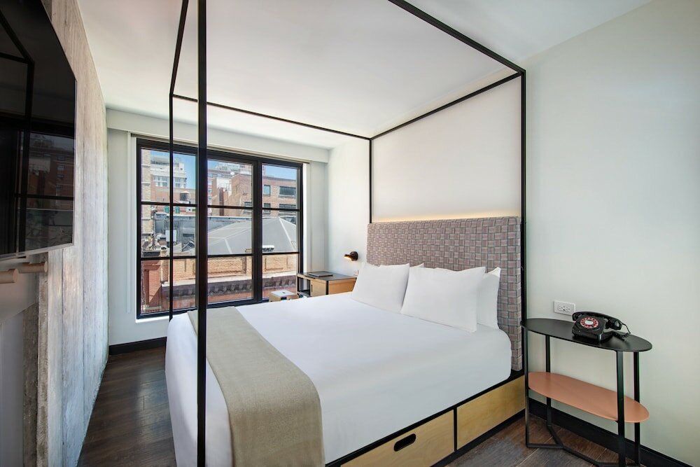 Фото Moxy Nyc East Village