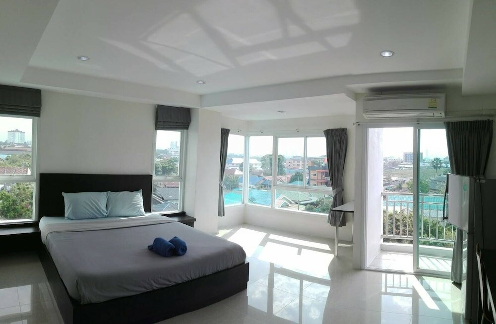 Фото The Precious Apartment