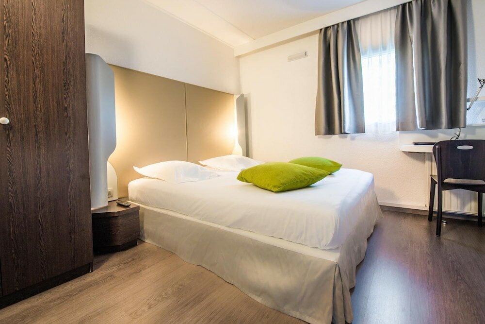 Фото Mandarina Hotel Luxembourg Airport