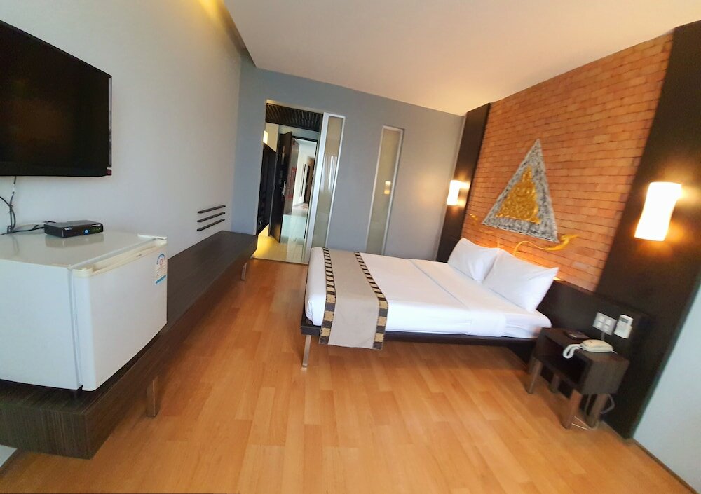 Фото Swana Bangkok Hotel