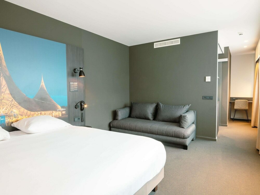 Фото Mercure Hotel Tilburg Centrum