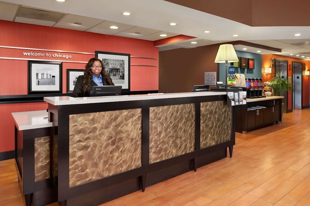 Фото Hampton Inn by Hilton Chicago-Midway Airport