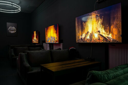Bro Lounge