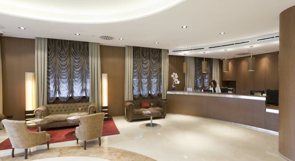 Фото Hotel Reina Cristina
