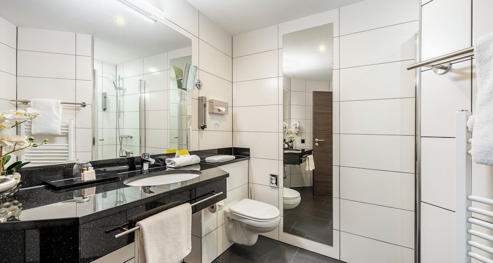 Фото Best Western Hotel Schmoeker-Hof